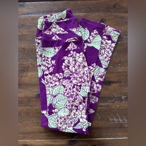 LuLaRoe Purple and Mint Floral Leggings